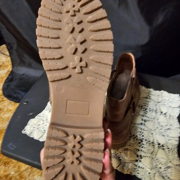 Corkys "Fall in Love Taupe Bootie". Size 10 NIB - Picture 6 of 8